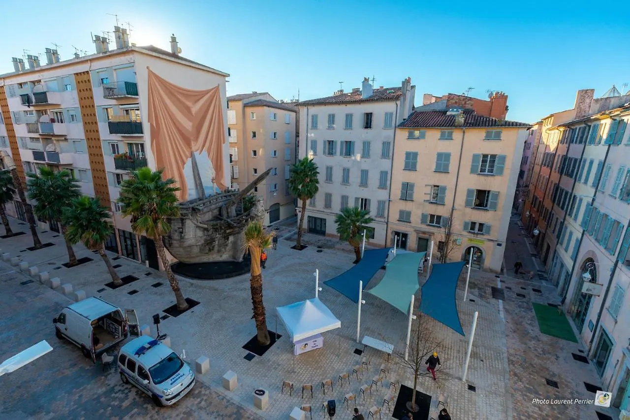 Apartament La Studette De L Opera Tulon